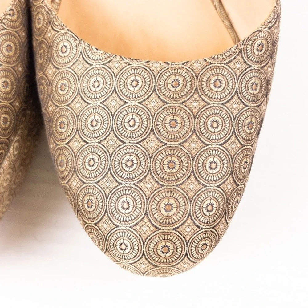 Bill Blass Ellie Platform Heels Womens 10 Gold 70s Inspired Retro Disco Chic